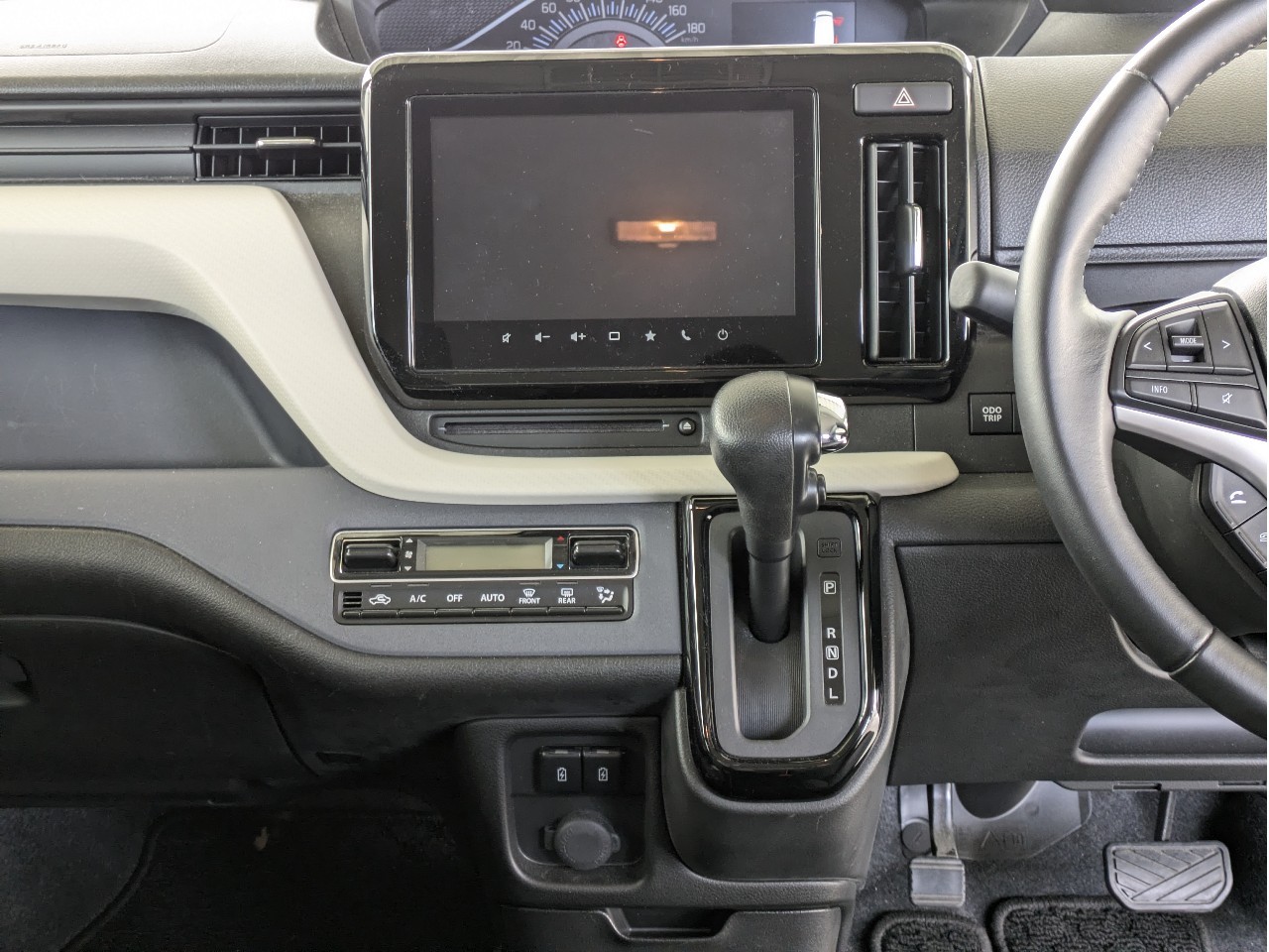 スズキ ソリオ18枚目