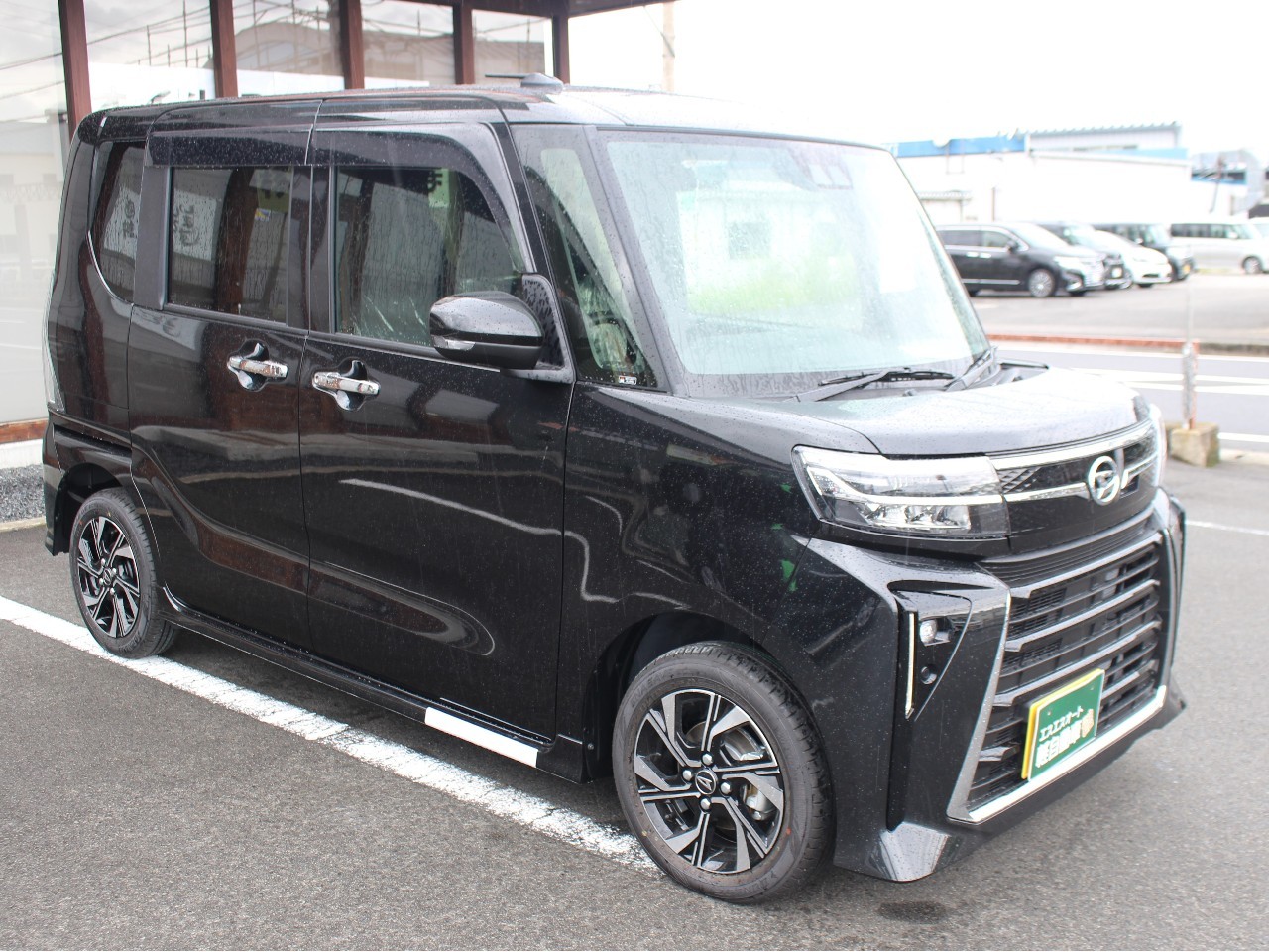ダイハツ タントカスタム6枚目