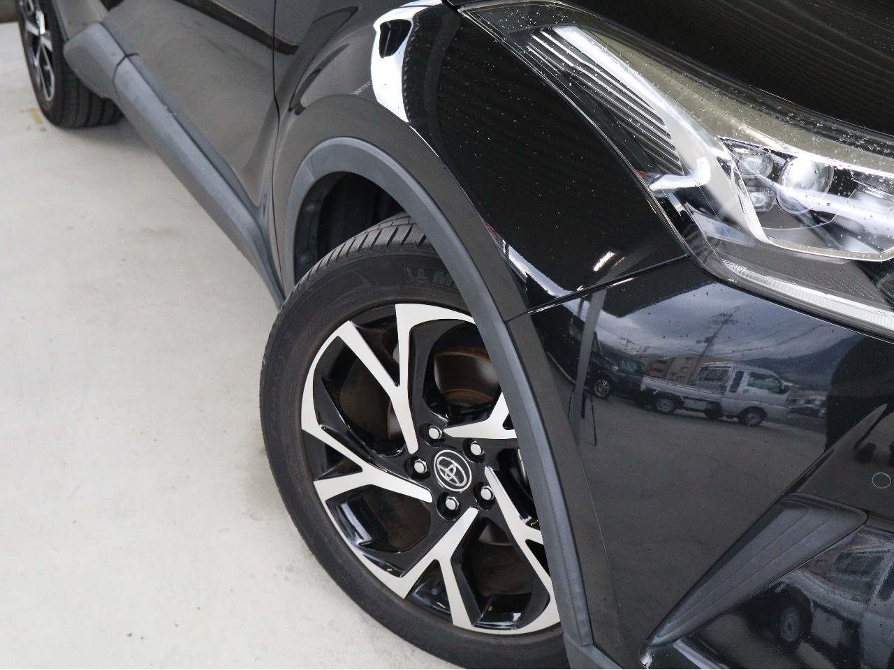 トヨタ C-HR9枚目