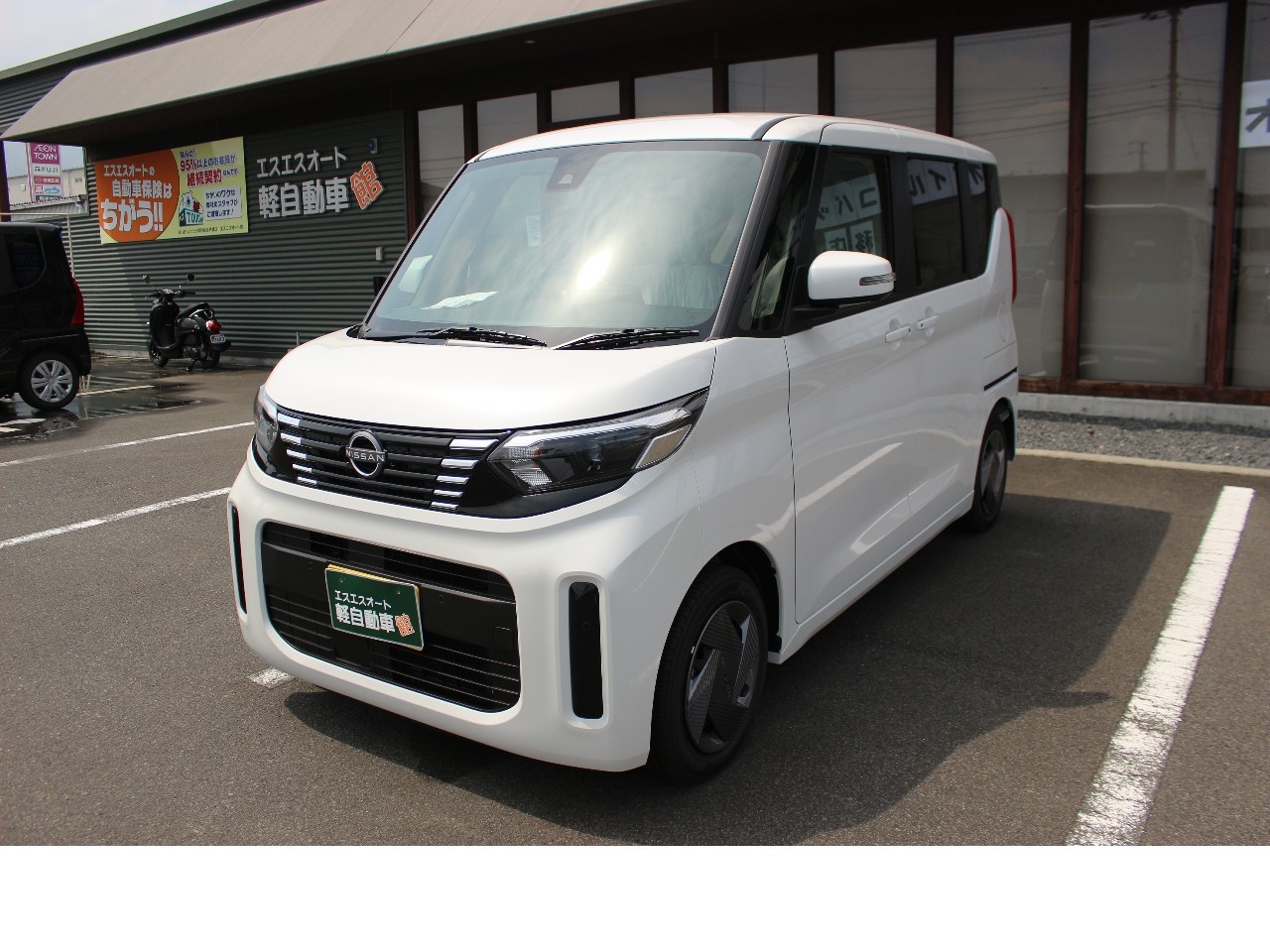 ニッサン ルークス7枚目