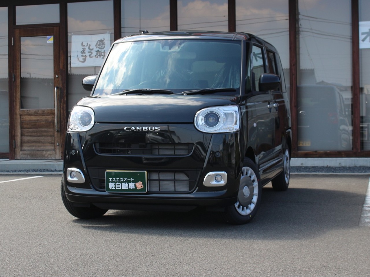 ダイハツ ムーヴキャンバス5枚目