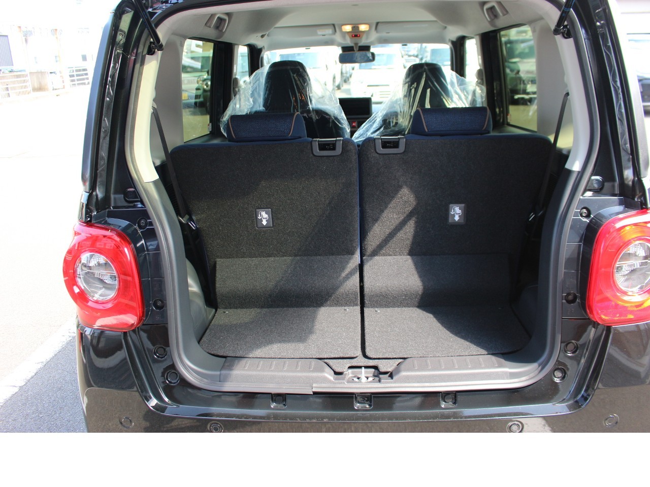 ダイハツ ムーヴキャンバス12枚目