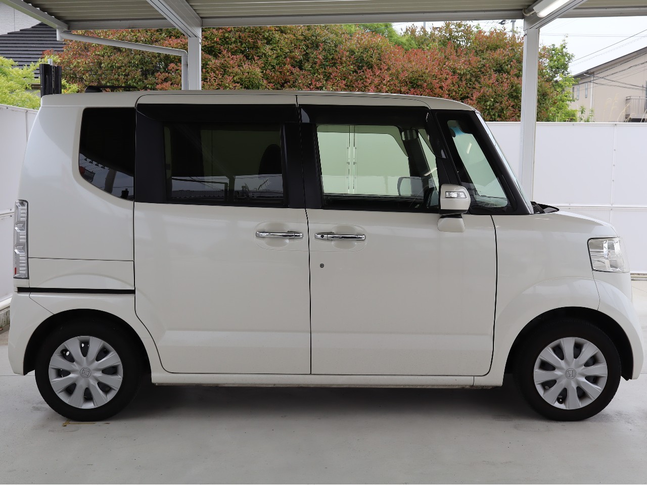 ホンダ N-BOX4枚目