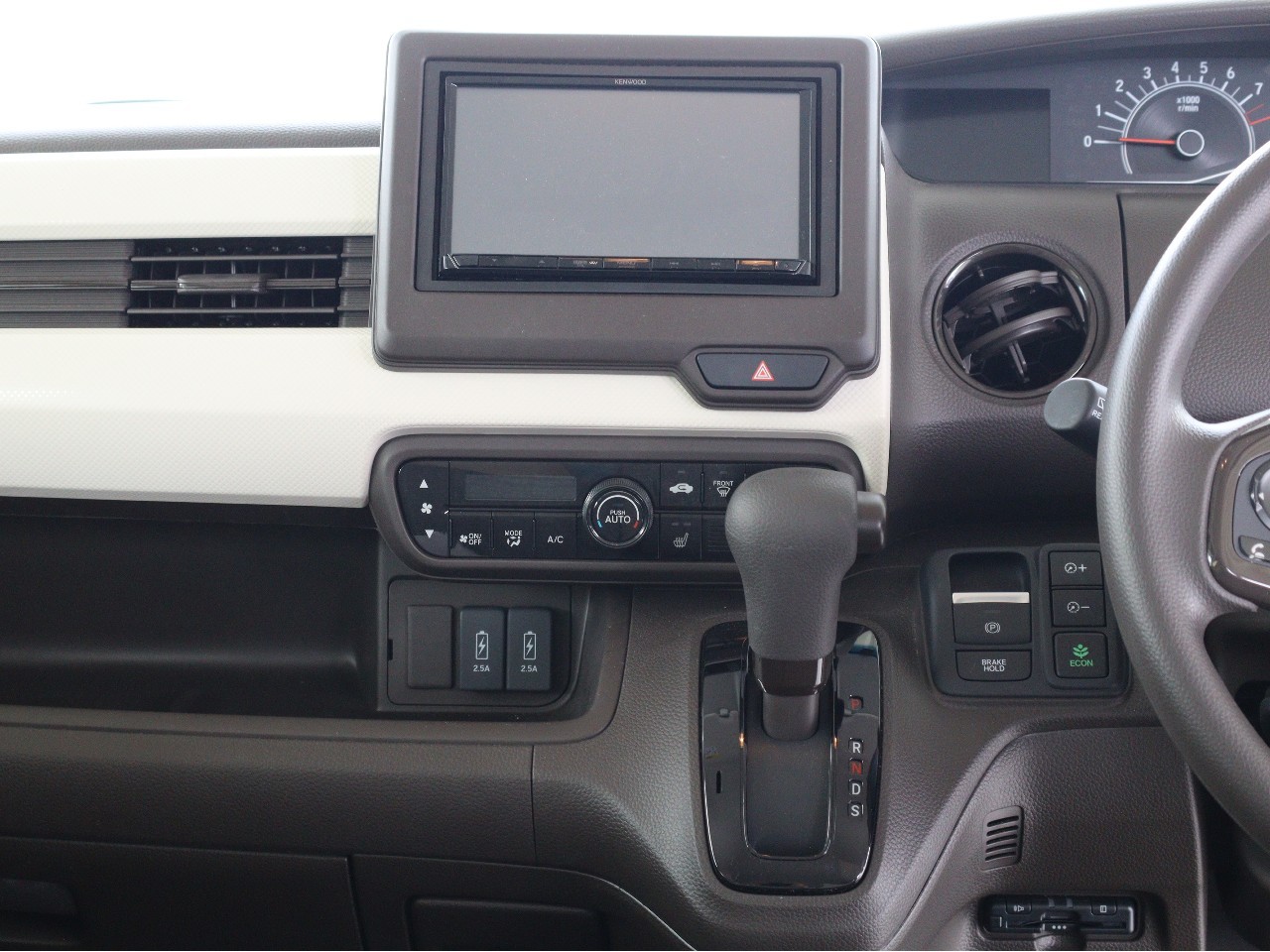 ホンダ N-BOX18枚目