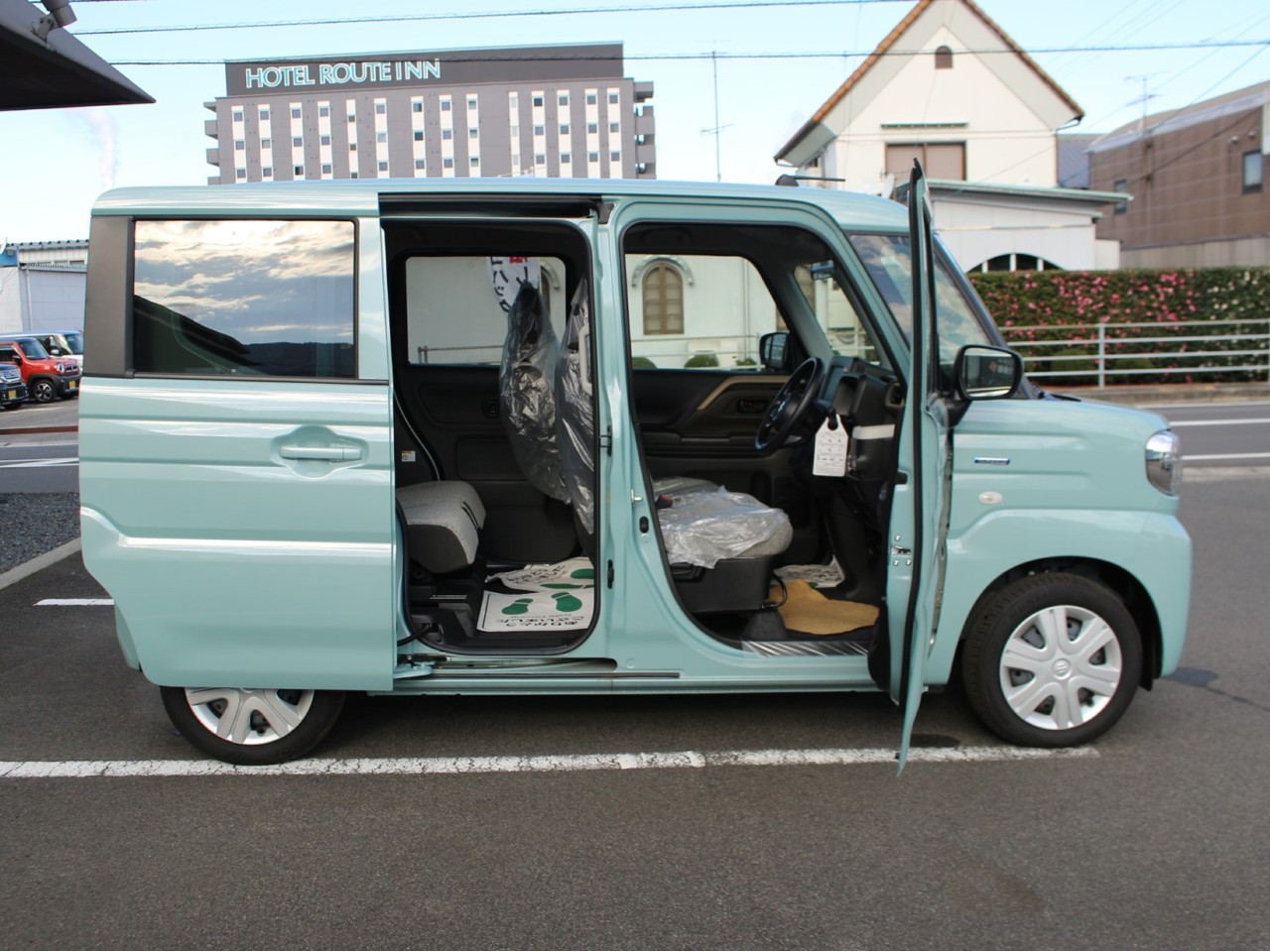 スズキ スペーシア8枚目