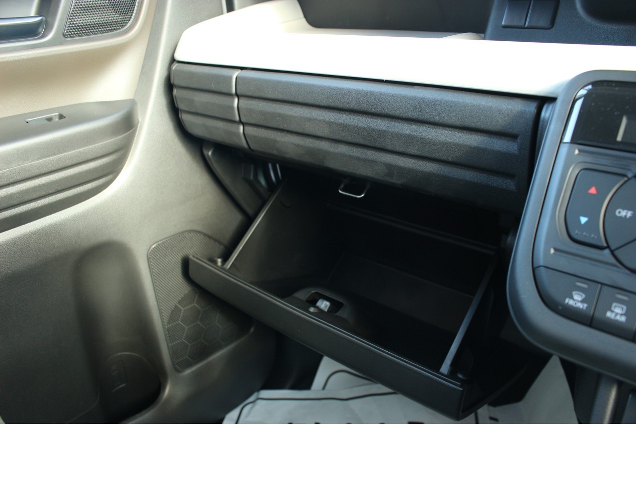 スズキ スペーシア18枚目