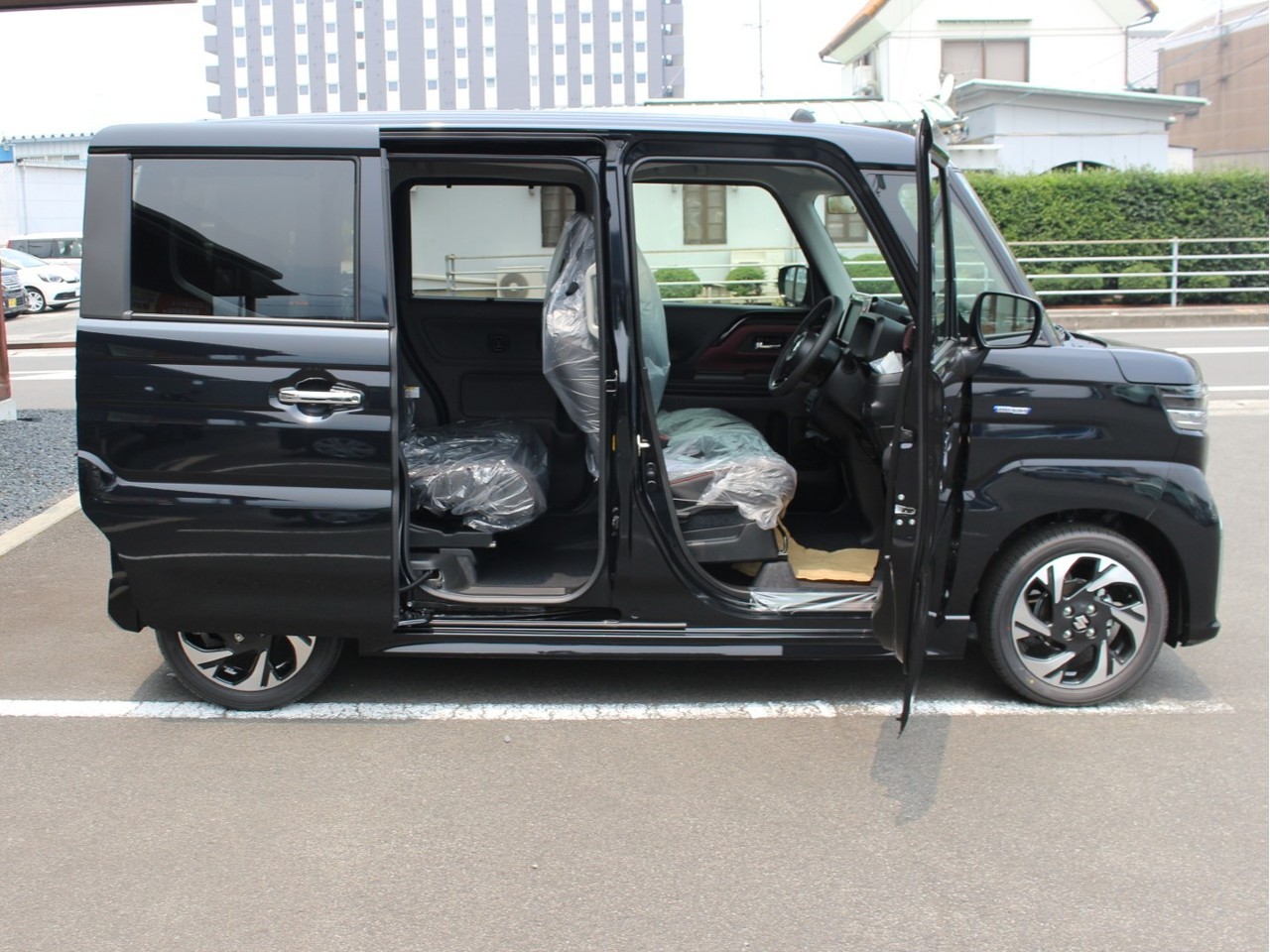 スズキ スペーシアカスタム8枚目