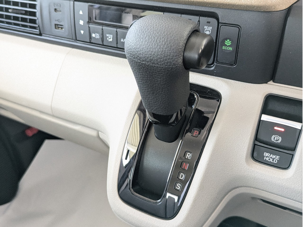 ホンダ N-BOX16枚目