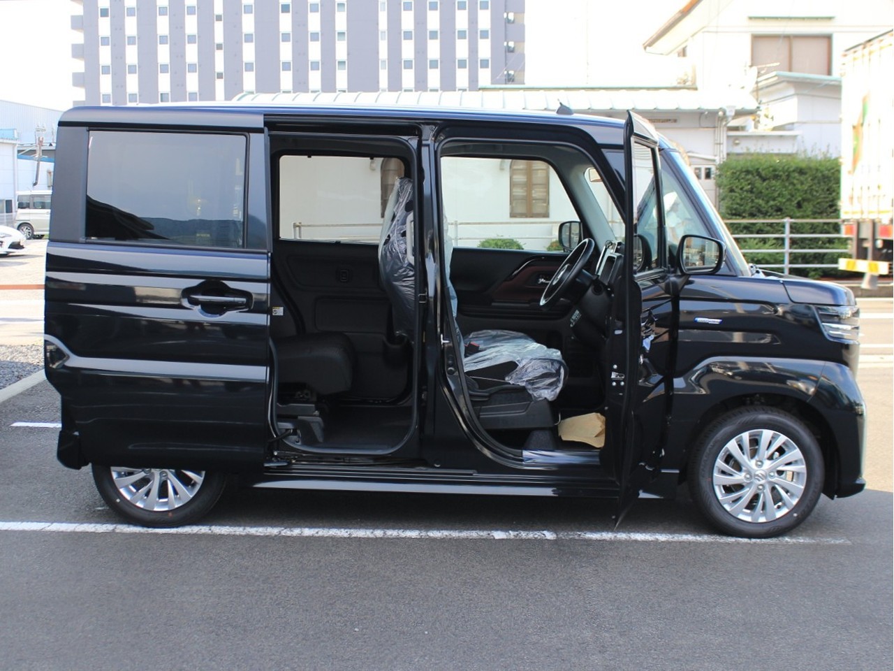 スズキ スペーシアカスタム8枚目