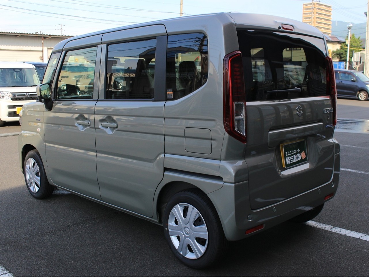 スズキ スペーシア9枚目