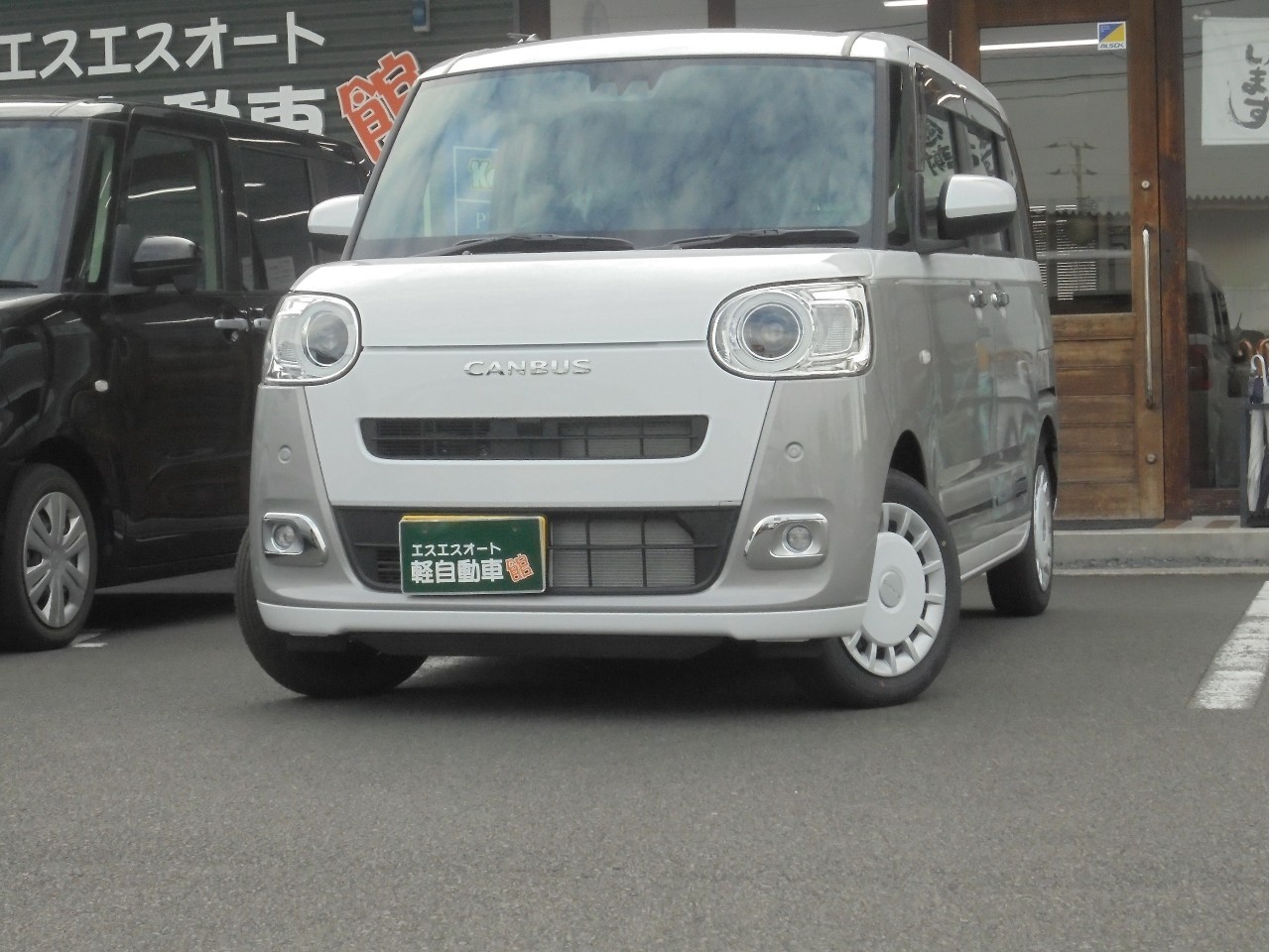 ダイハツ ムーヴキャンバス5枚目