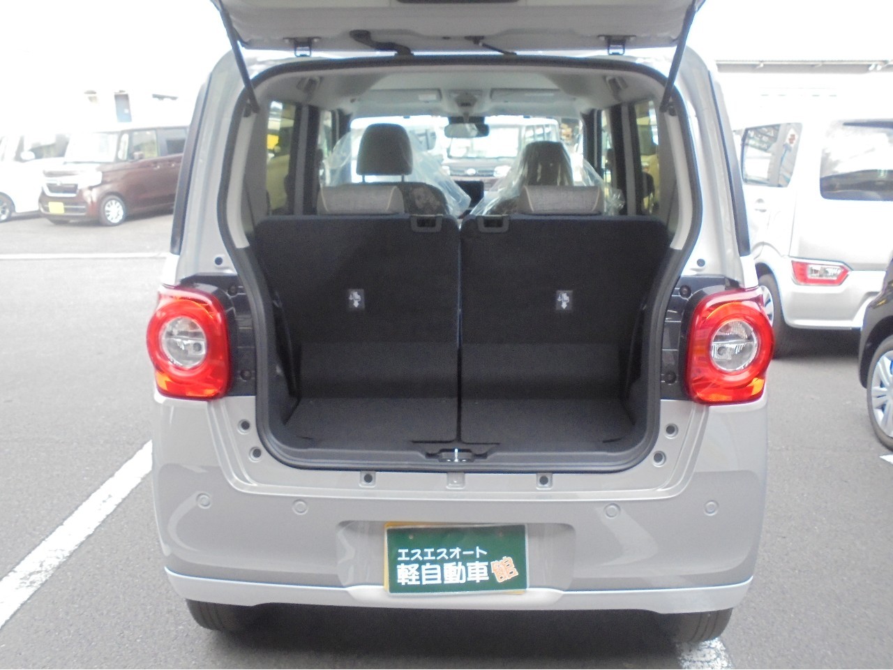 ダイハツ ムーヴキャンバス12枚目