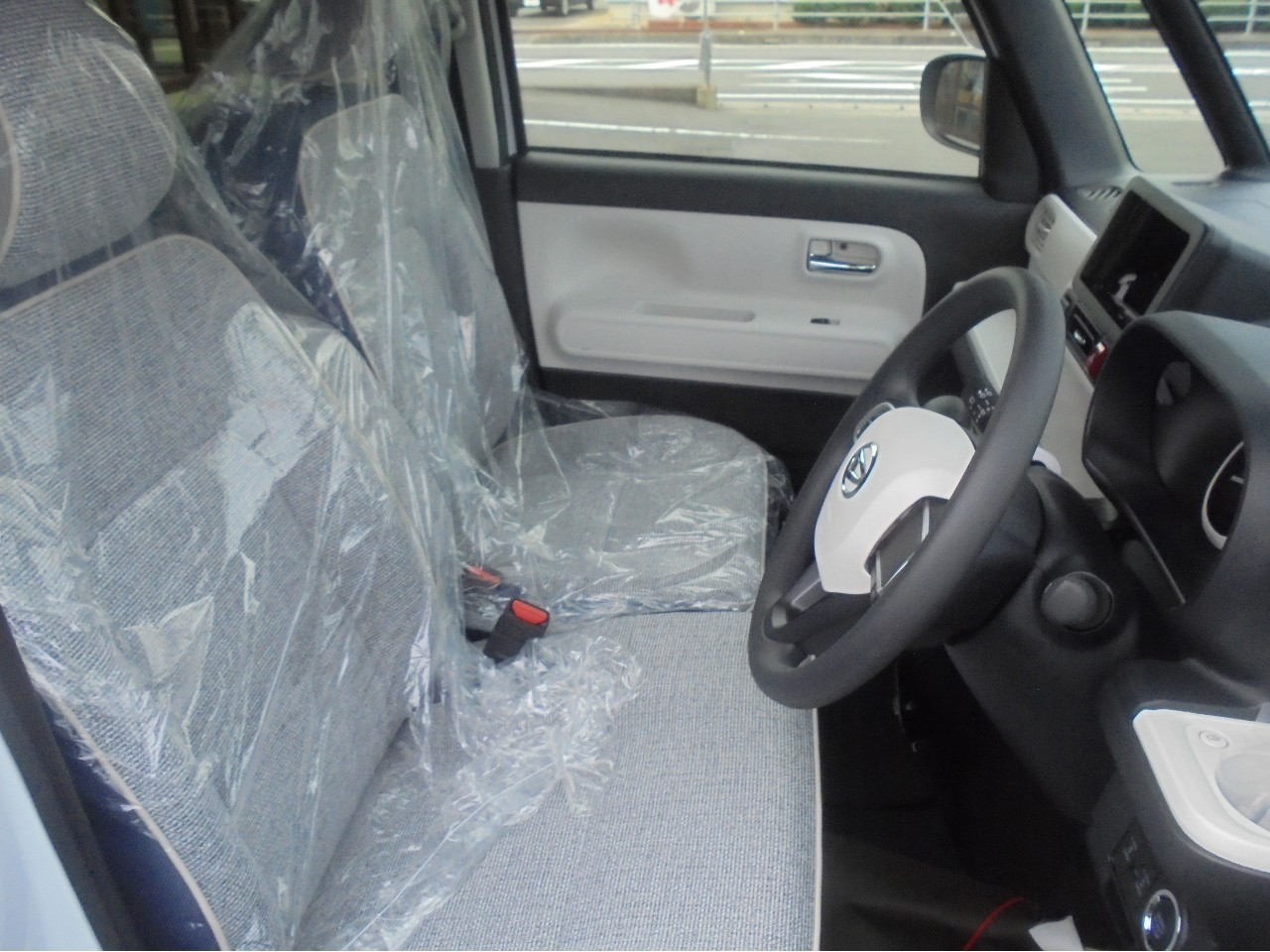 ダイハツ ムーヴキャンバス15枚目