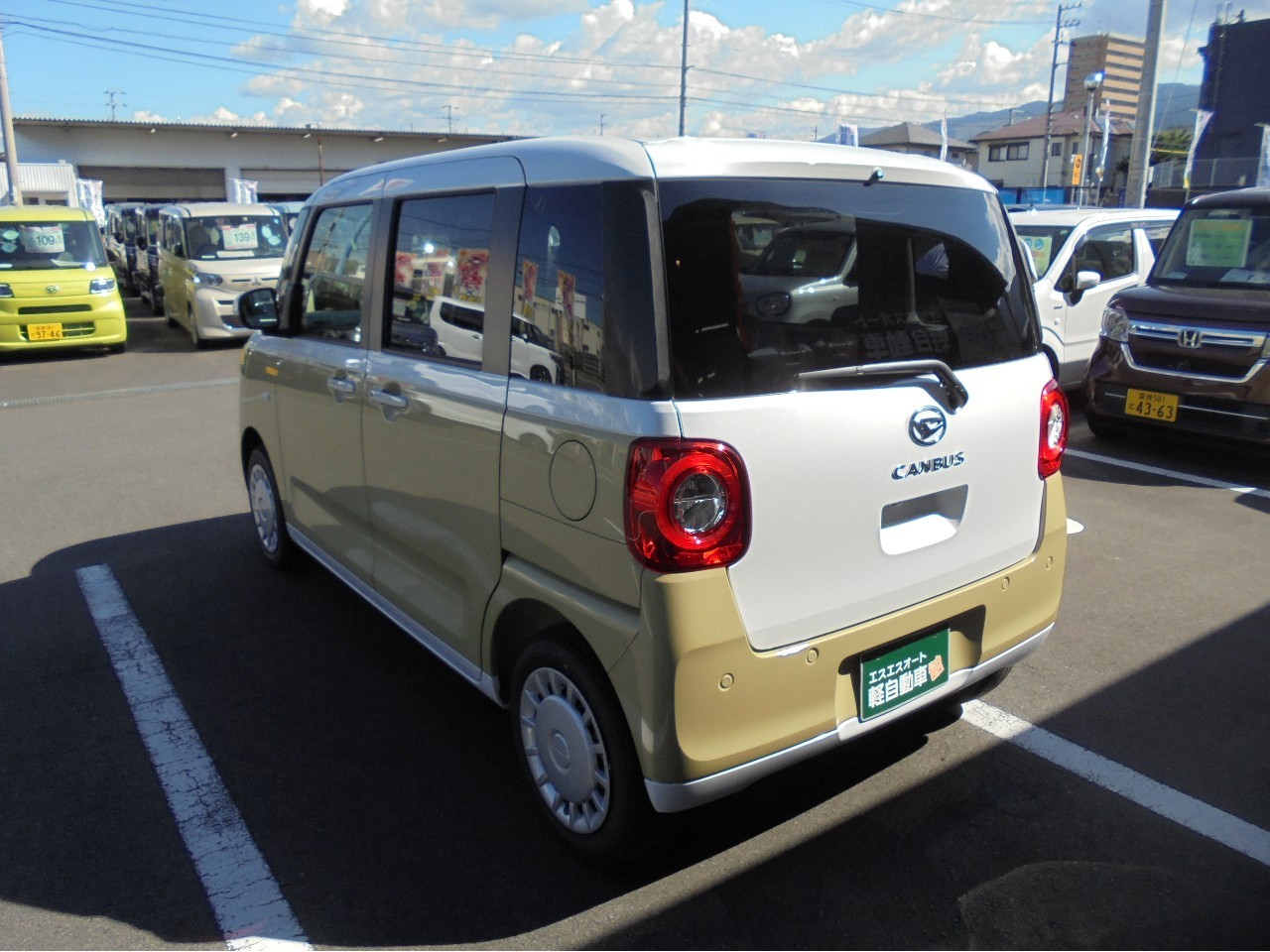 ダイハツ ムーヴキャンバス9枚目