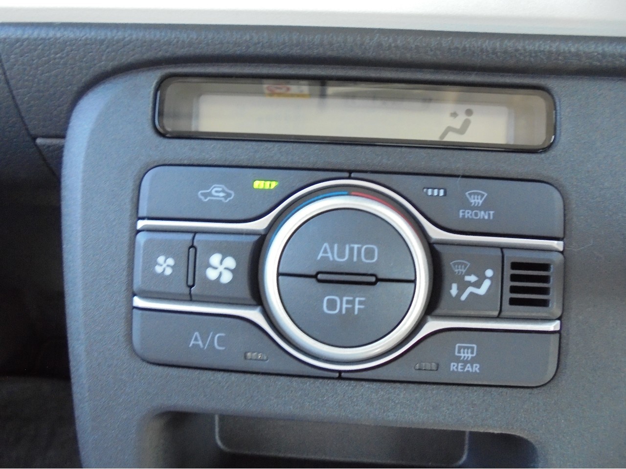 ダイハツ ムーヴキャンバス18枚目