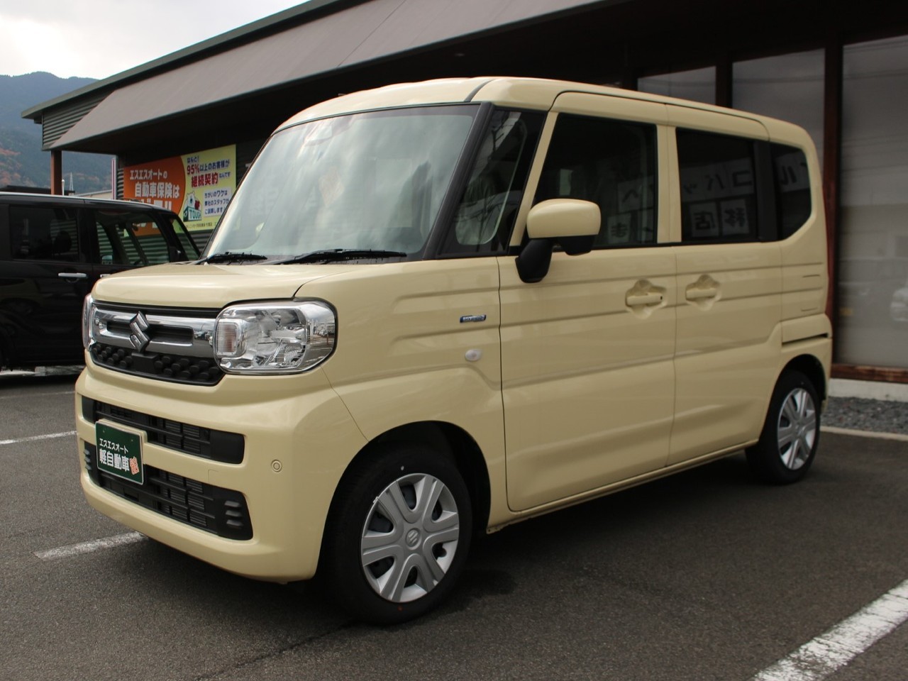 スズキ スペーシア7枚目