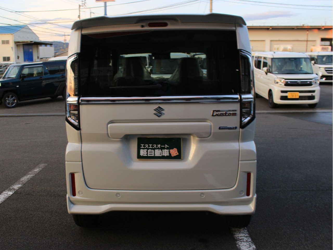 スズキ スペーシアカスタム10枚目