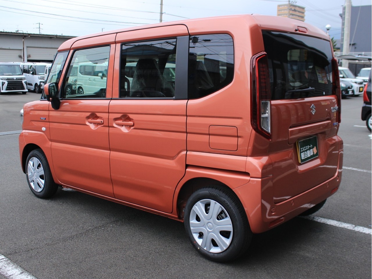 スズキ スペーシア9枚目