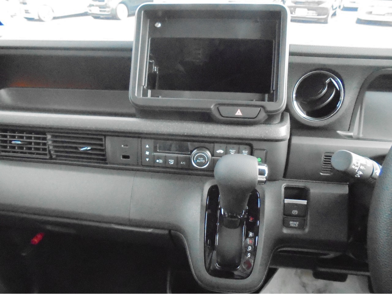 ホンダ N-BOX17枚目
