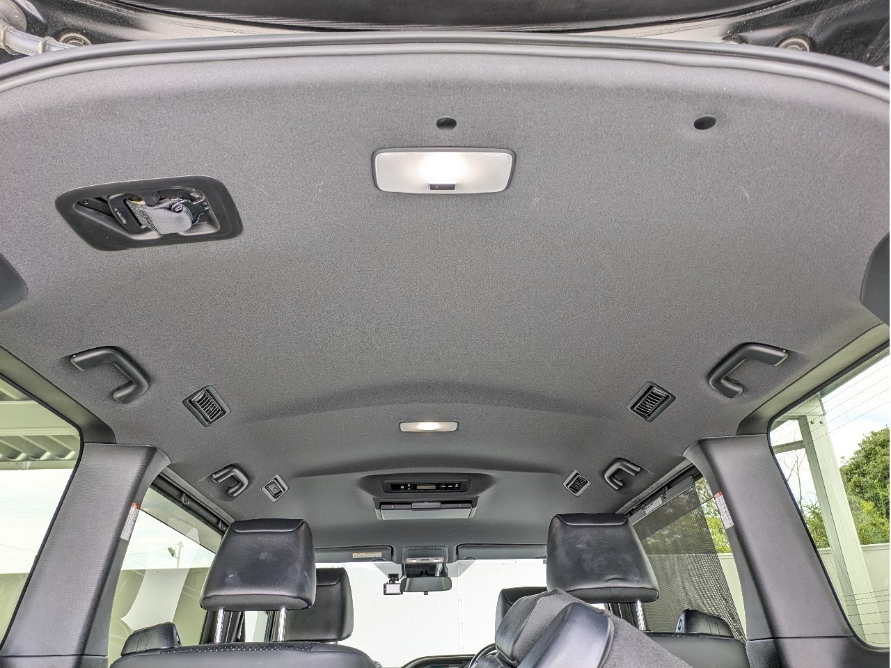 トヨタ ヴォクシー17枚目