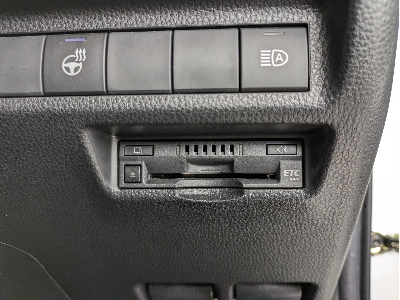 トヨタ RAV420枚目