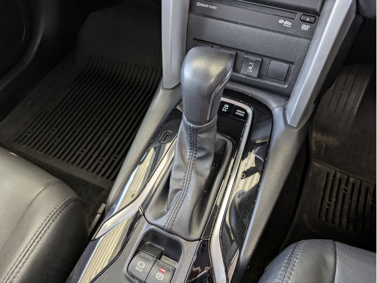 トヨタ カローラクロス16枚目