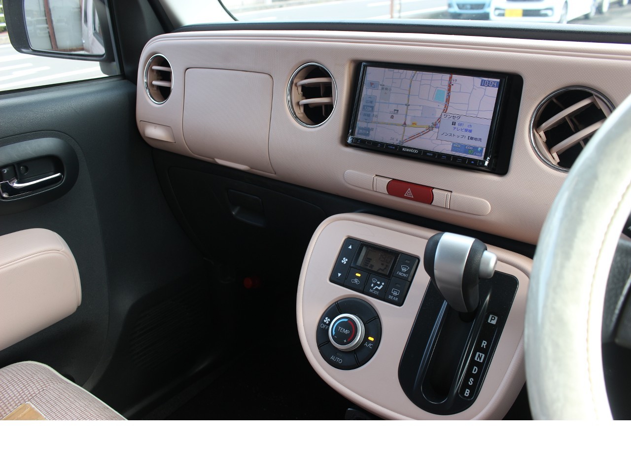 ダイハツ ミラ ココア17枚目