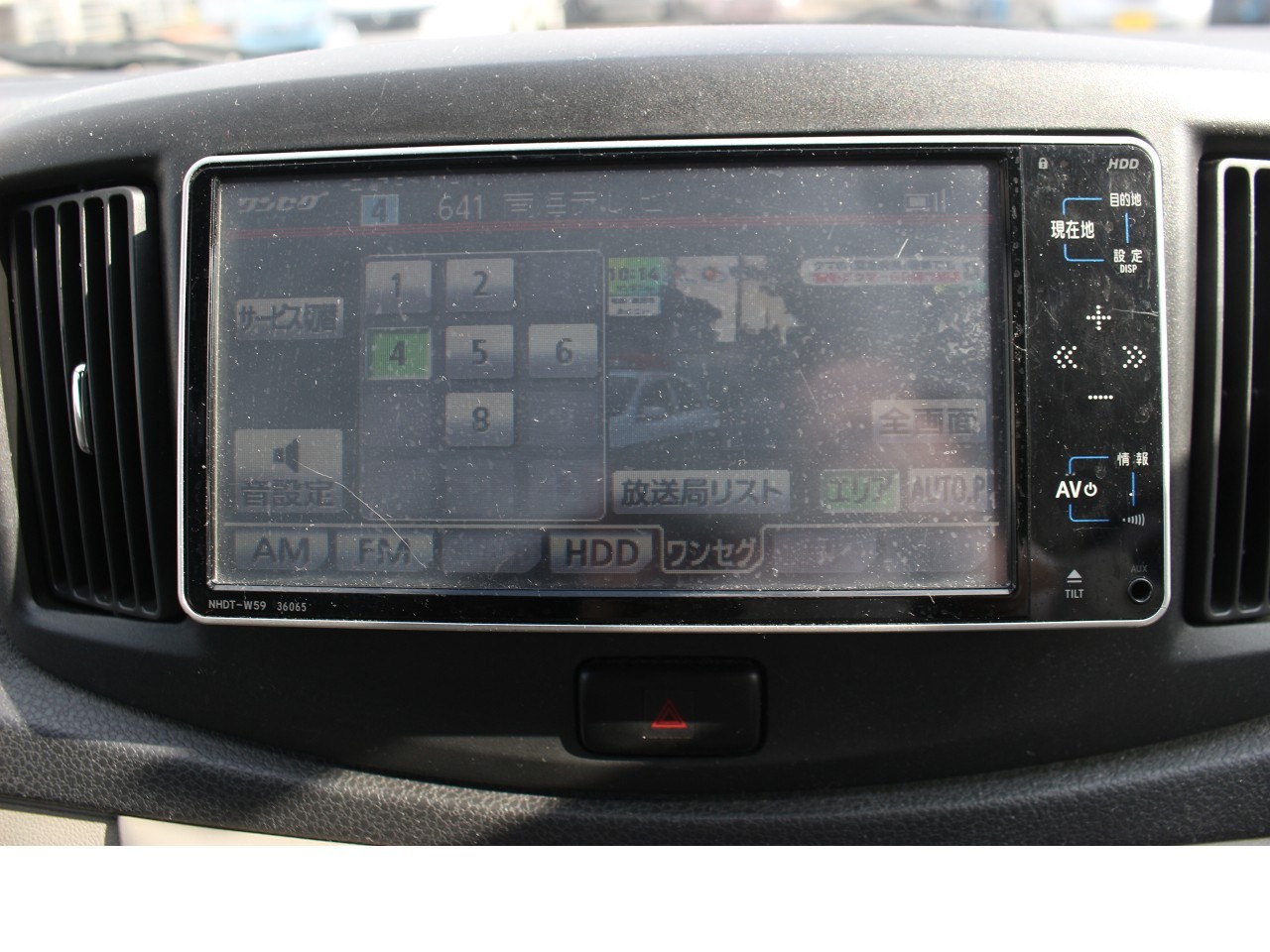 ダイハツ ミライース5枚目