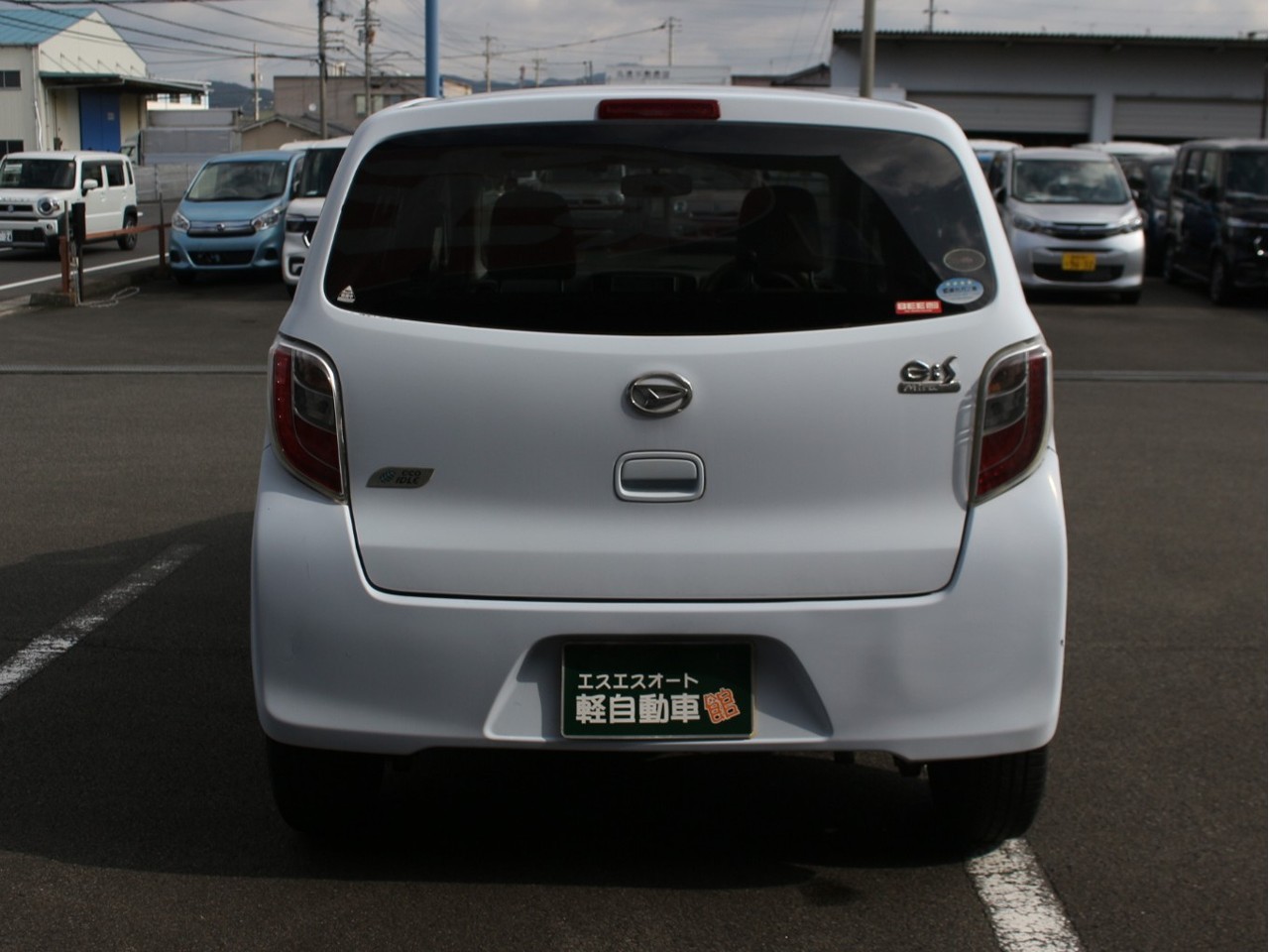 ダイハツ ミライース12枚目