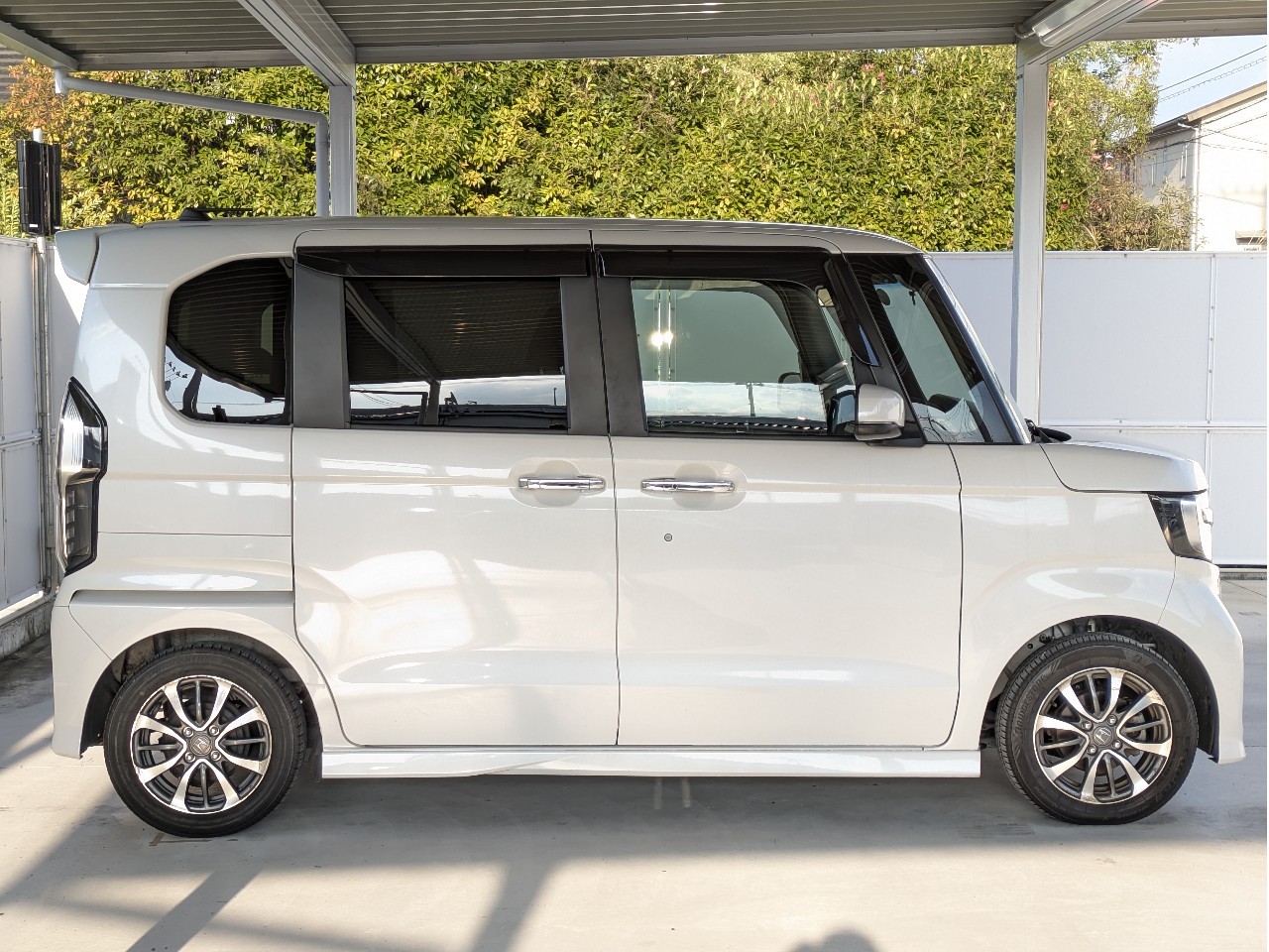 ホンダ N-BOX4枚目