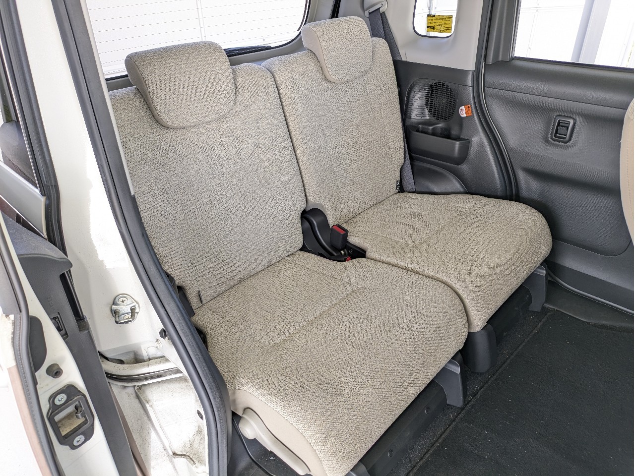 ダイハツ ムーヴキャンバス7枚目