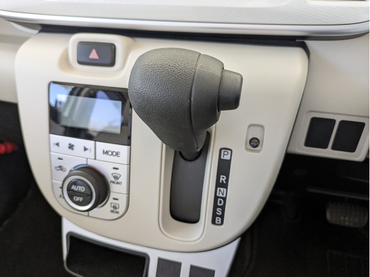 ダイハツ ムーヴキャンバス16枚目