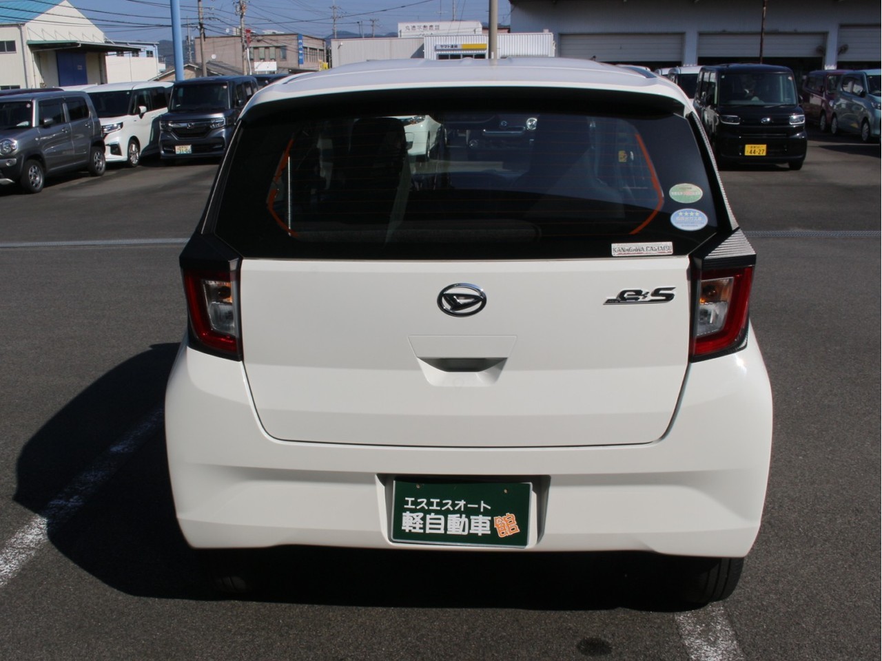 ダイハツ ミライース9枚目