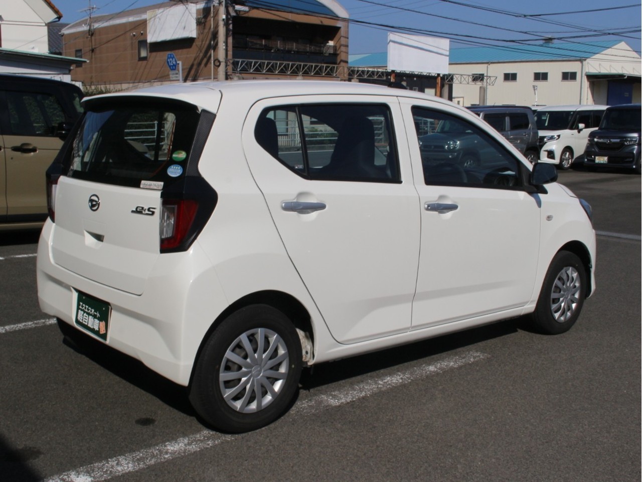 ダイハツ ミライース10枚目