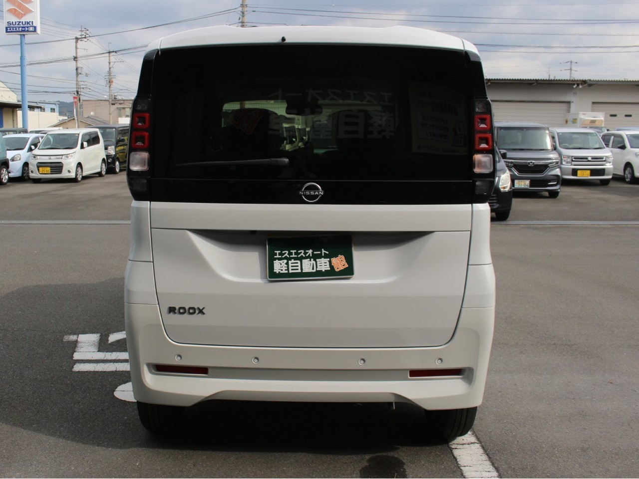 ニッサン ルークス10枚目