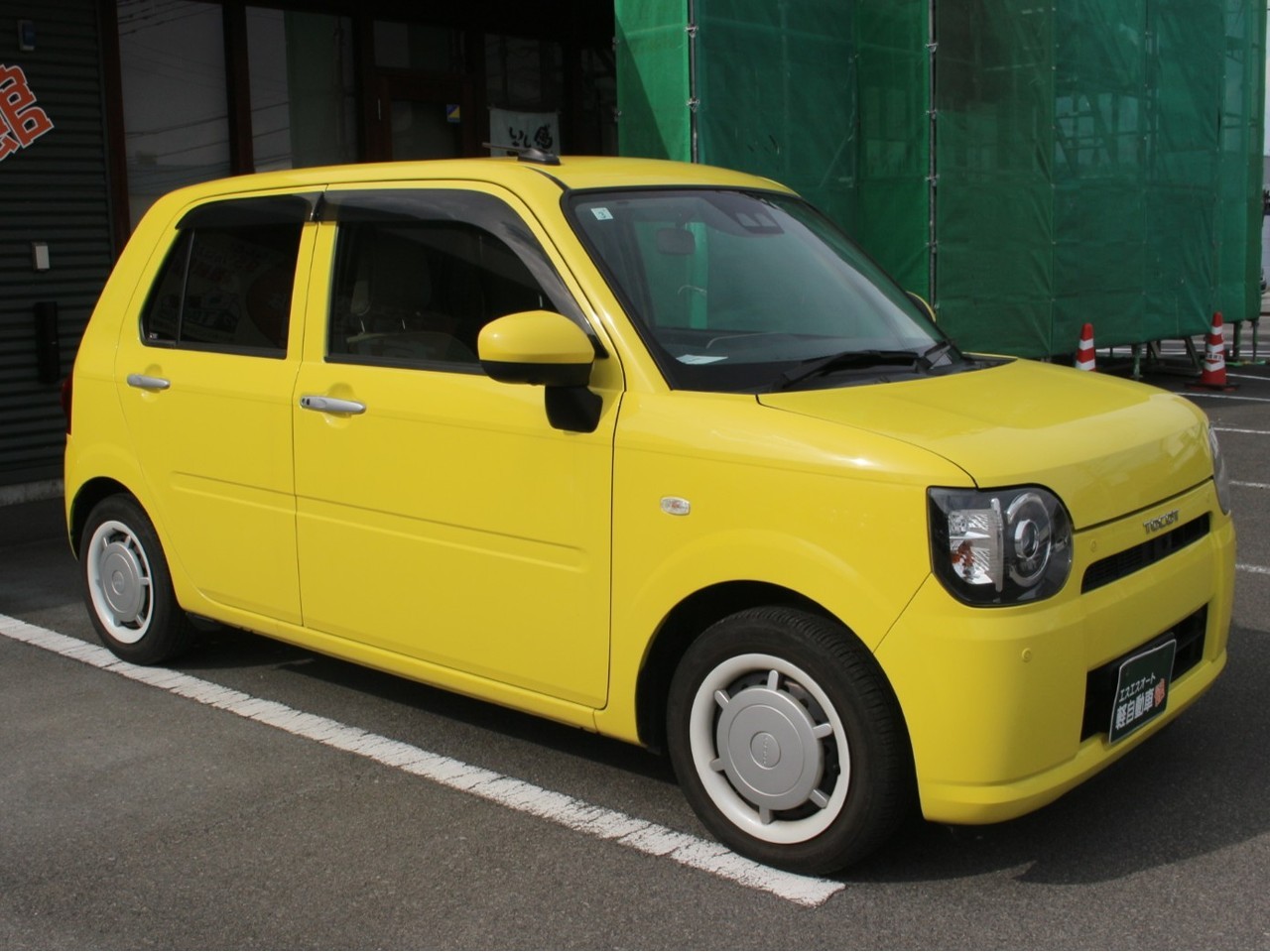 ダイハツ ミラ トコット9枚目