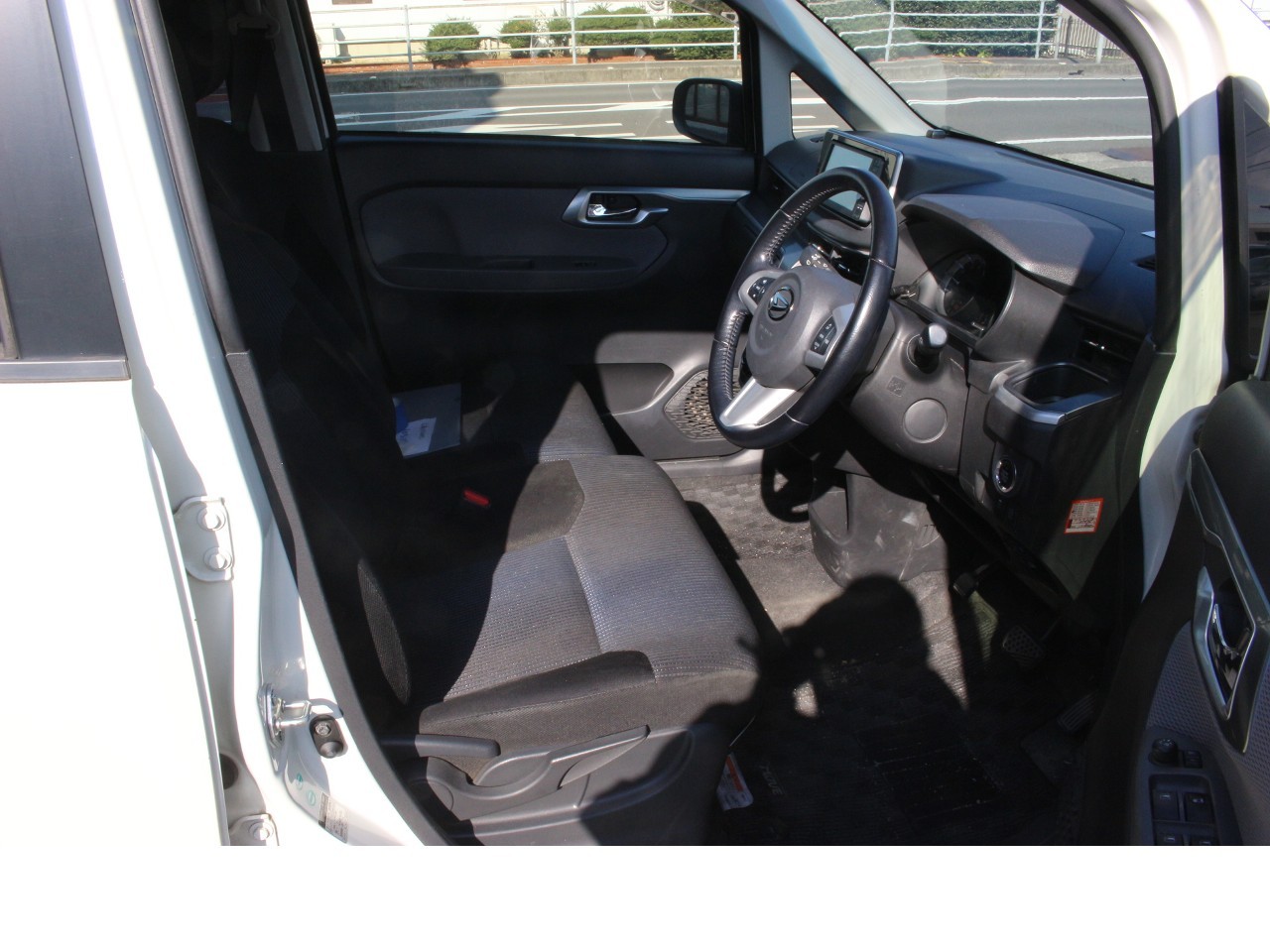 ダイハツ ムーヴ17枚目