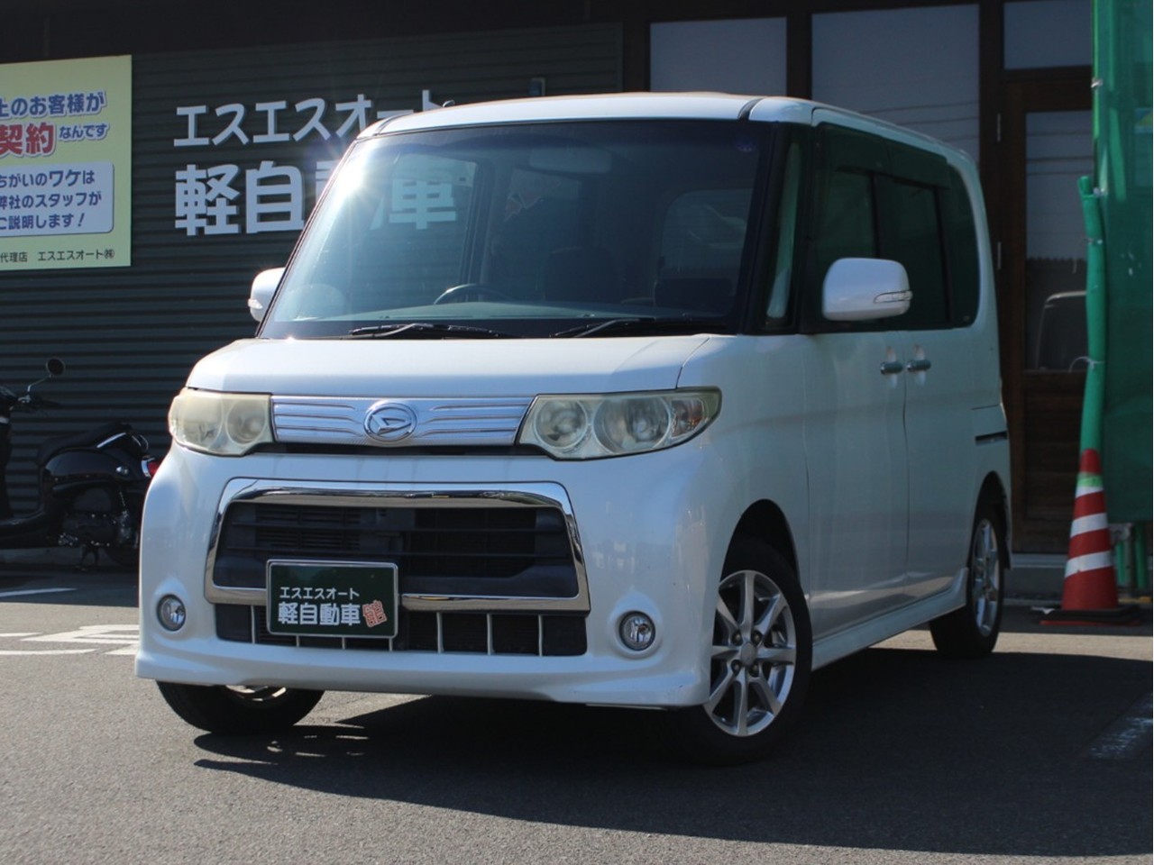 ダイハツ タント8枚目