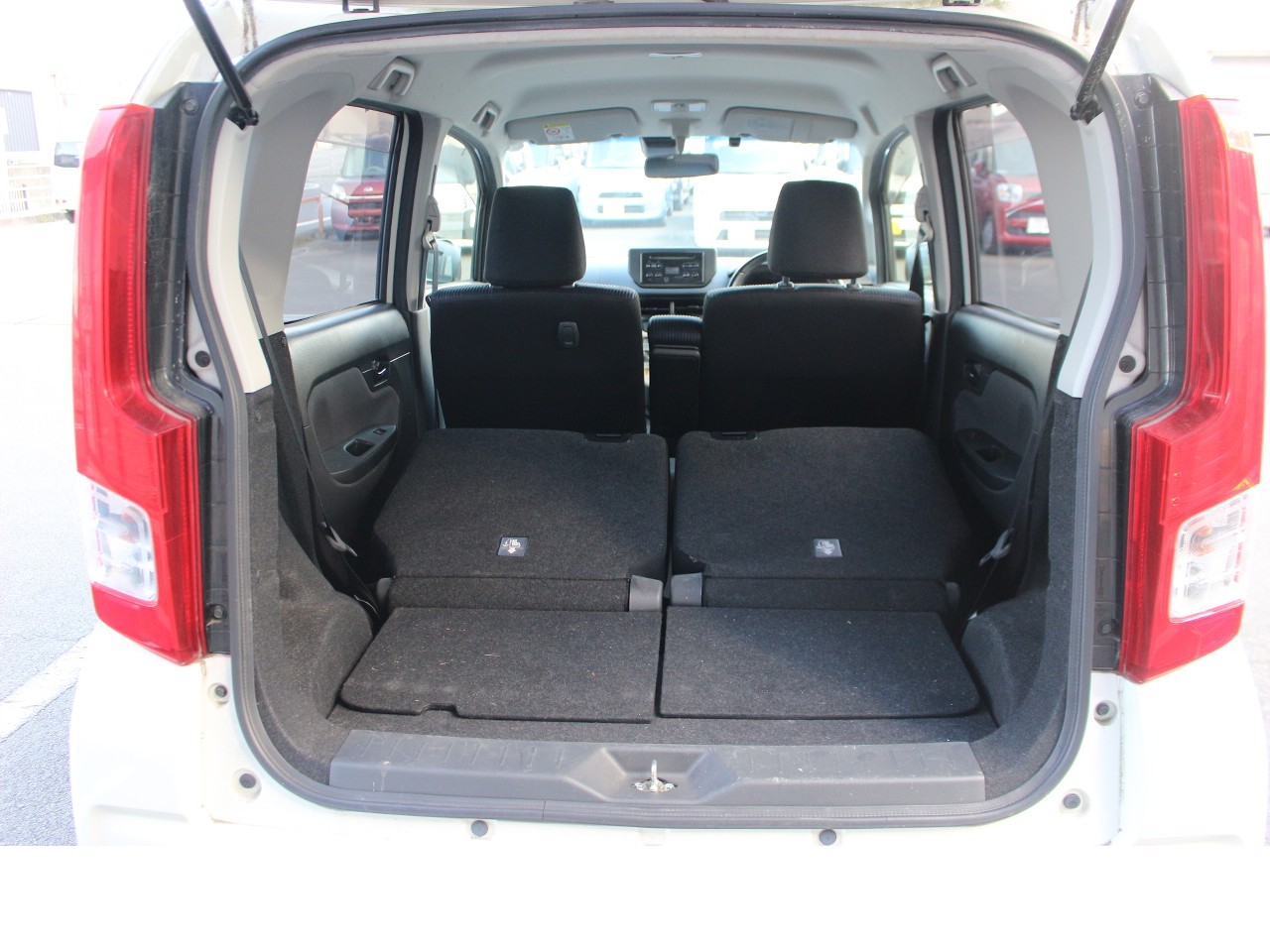 ダイハツ ムーヴ14枚目