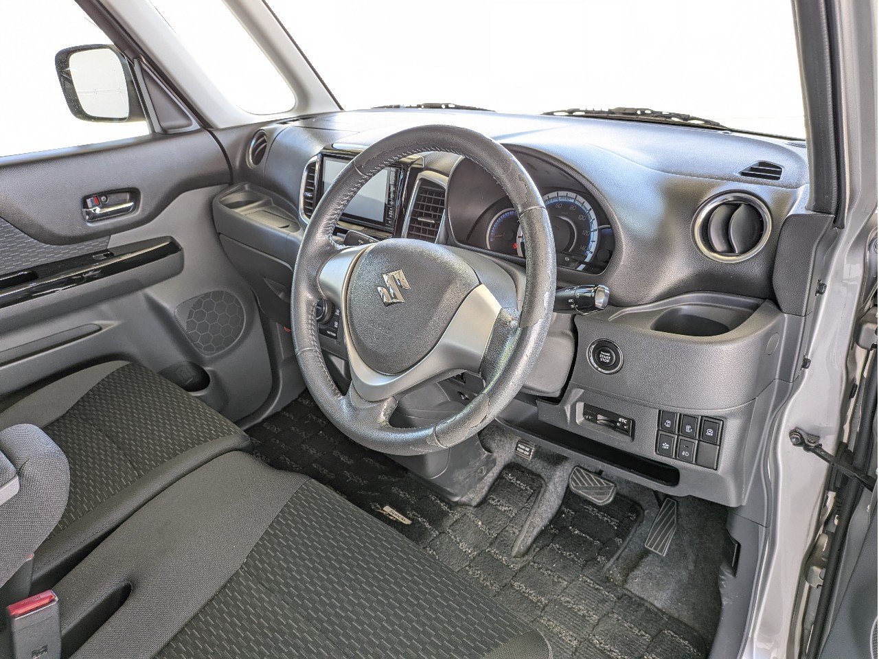 スズキ スペーシアカスタム3枚目