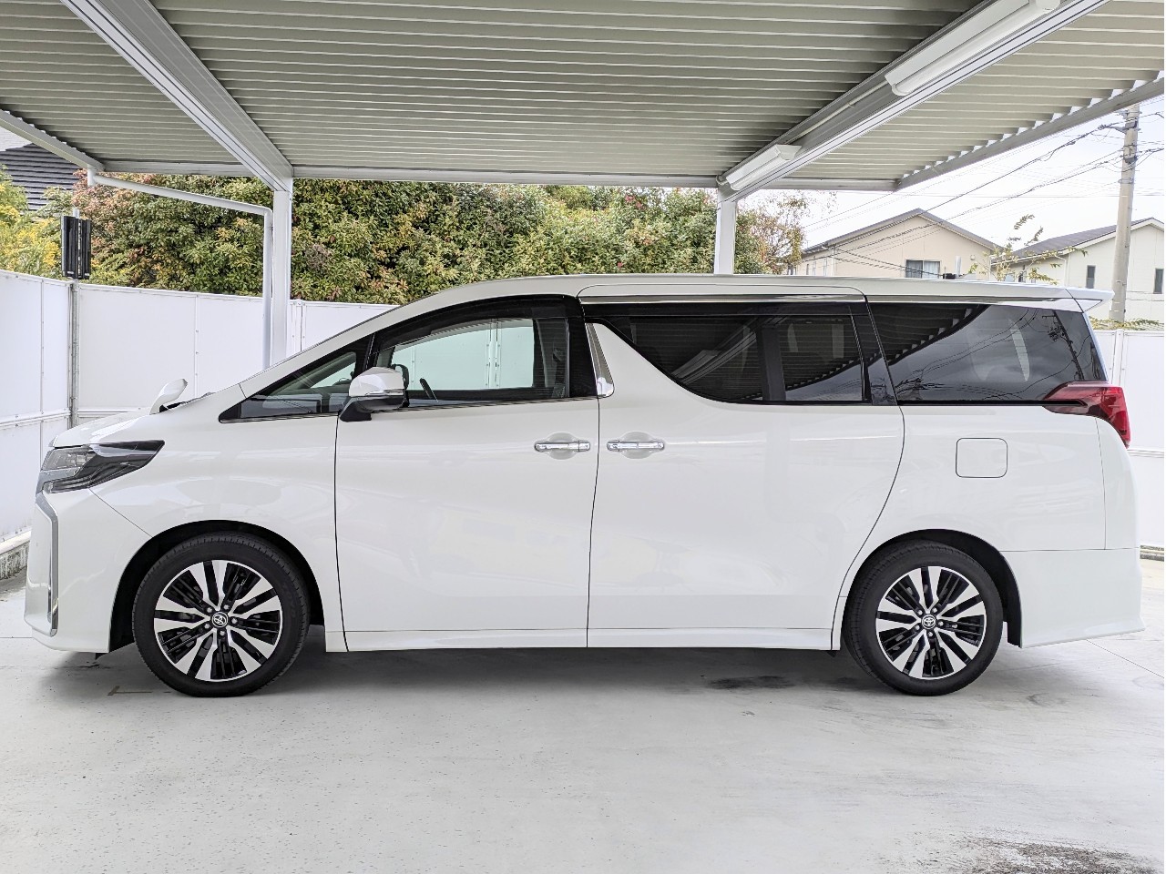 トヨタ アルファード11枚目