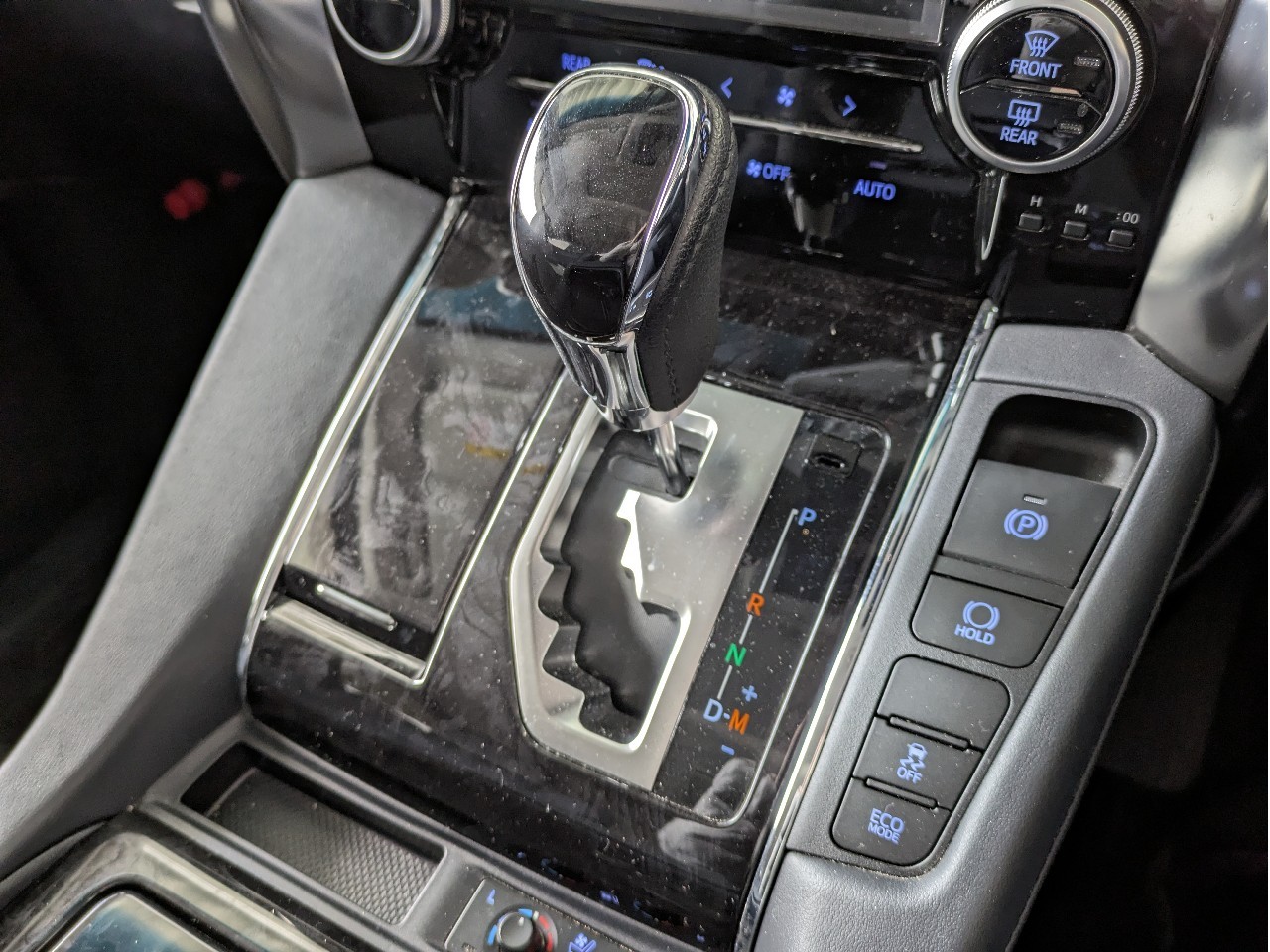 トヨタ アルファード16枚目