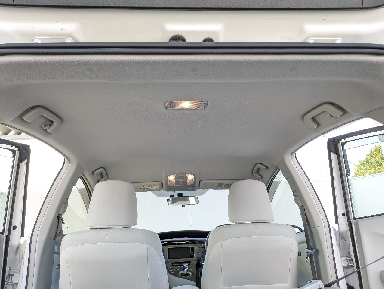 トヨタ プリウス17枚目