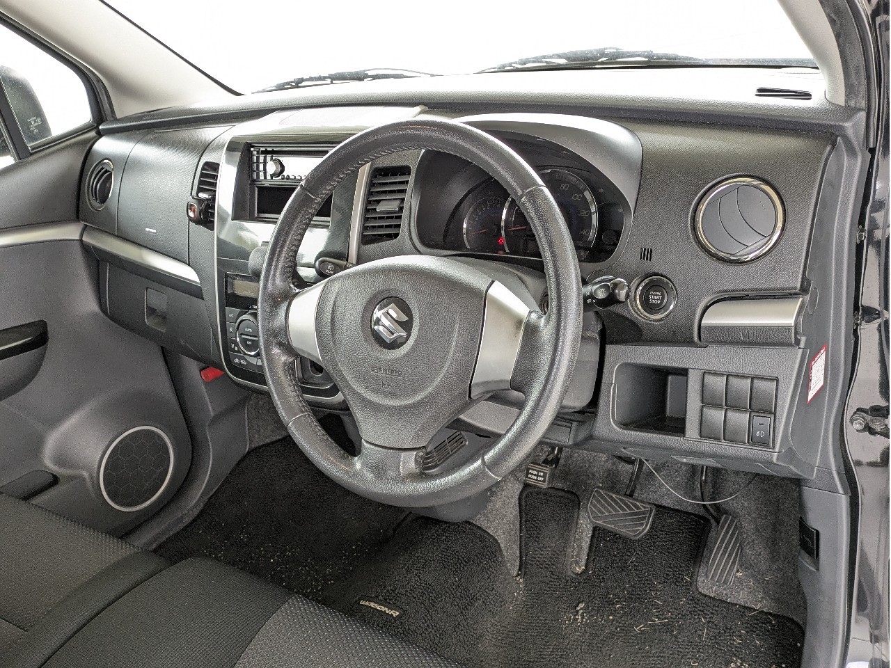 スズキ ワゴンRスティングレー3枚目