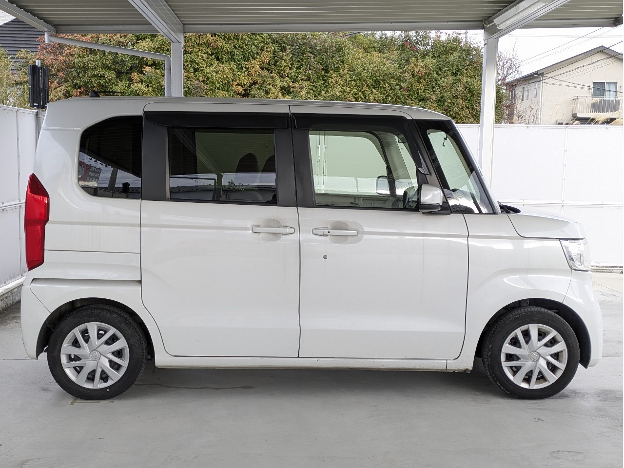 ホンダ N-BOX4枚目