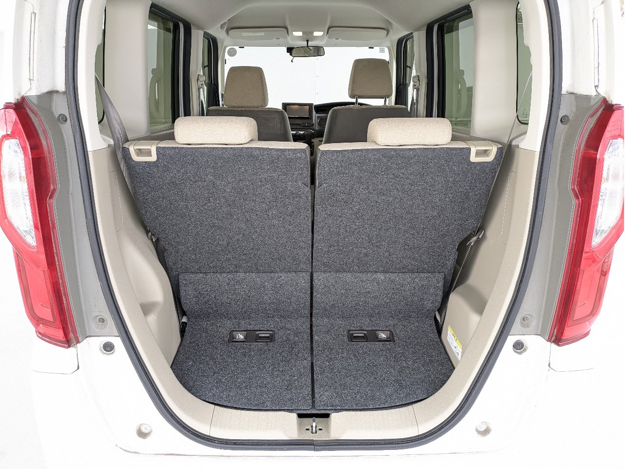 ホンダ N-BOX19枚目