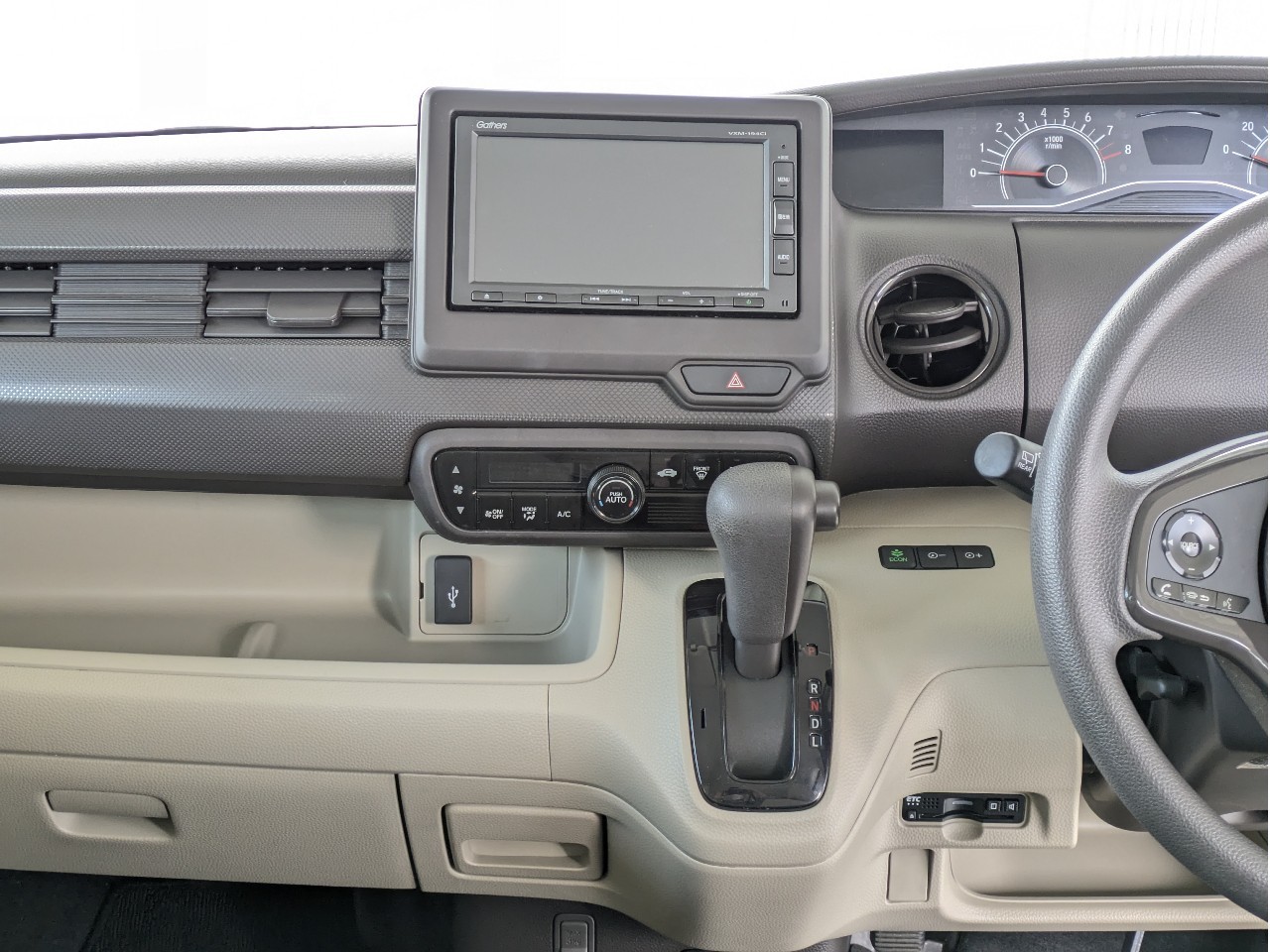 ホンダ N-BOX18枚目