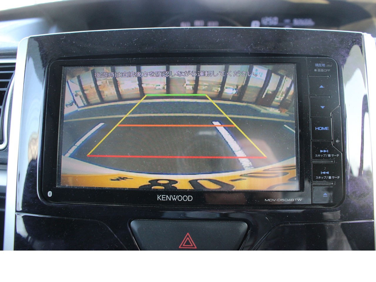 ダイハツ タントカスタム6枚目