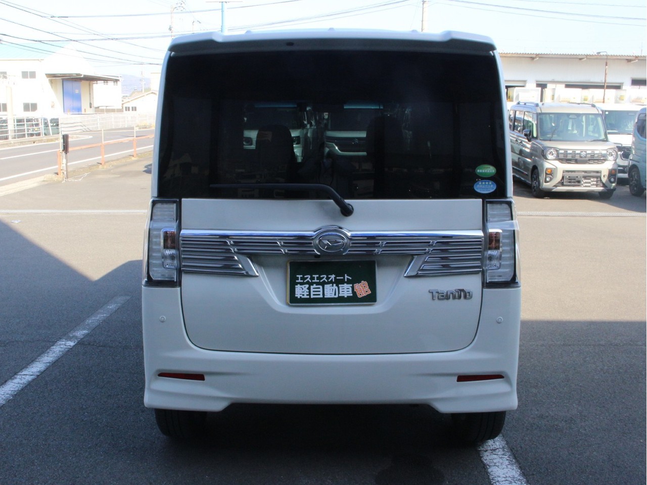 ダイハツ タントカスタム12枚目