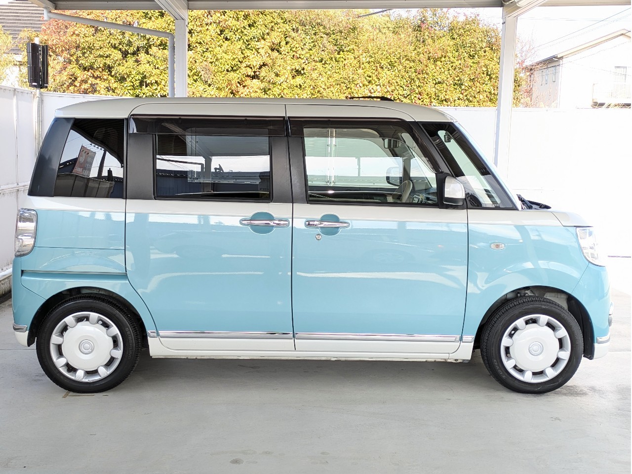 ダイハツ ムーヴキャンバス4枚目